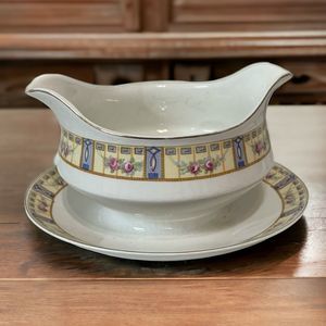 J & G Meakin England Gravy Boat Floral Pattern w/ Attached Underplate